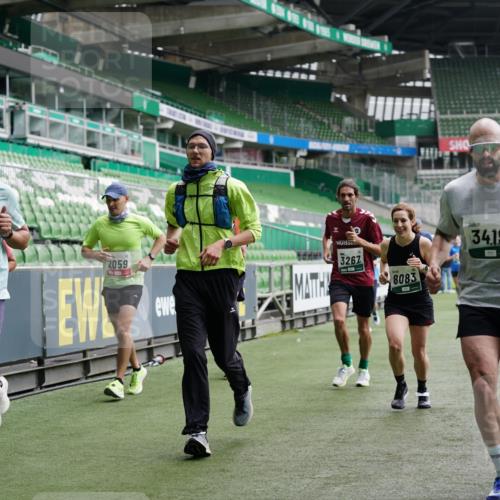 05.10.2025 - 20. swb-Marathon Bremen Michael Burmester http://msf.ph/oto/9327170 05.10.2025 12:50:56 Laufen im Stadion 122, 334, 503, 601, 679, 688, 736, 745, 906, 1025, 1033, 1037, 1044, 1166, 1359, 1450, 1499, 1689, 1909, 2059, 2381, 2493, 3228, 3267, 3291, 3419, 3608, 3661, 4032, 4104, 4366, 4654, 4938, 4962, 5184, 5389, 5418, 5551, 5564, 5817, 5838, 5873, 6066, 6252, 6401, 6477, 6681, 6717, 7493, 7826, 8083, 8995, 217, 511, 845, 939, 1388, 1707, 2721, 3259, 3353, 4318, 4367, 5118, 6214, 6216, 6281, 7963, 8873, 8907 meine-sportfotos.de