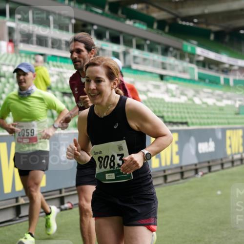 05.10.2025 - 20. swb-Marathon Bremen Michael Burmester http://msf.ph/oto/9327190 05.10.2025 12:50:58 Laufen im Stadion 122, 334, 503, 601, 688, 736, 745, 906, 1025, 1033, 1037, 1044, 1166, 1359, 1450, 1499, 1689, 1909, 2059, 2381, 2493, 3228, 3267, 3291, 3419, 3608, 3661, 4032, 4104, 4366, 4654, 4962, 5184, 5389, 5418, 5551, 5564, 5817, 5838, 5873, 6066, 6210, 6252, 6401, 6477, 6681, 6717, 7493, 8083, 8995, 511, 679, 845, 906, 939, 1388, 1707, 2721, 3259, 3353, 4318, 4367, 4938, 5118, 5389, 5873, 6214, 6216, 6281, 7826, 7963, 8873, 8907 meine-sportfotos.de