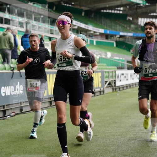 05.10.2025 - 20. swb-Marathon Bremen Michael Burmester http://msf.ph/oto/9327318 05.10.2025 12:51:10 Laufen im Stadion 122, 334, 503, 601, 688, 745, 750, 1033, 1037, 1044, 1064, 1166, 1314, 1450, 1499, 1577, 1689, 1701, 1909, 1911, 2059, 2279, 2350, 2381, 2493, 2526, 3267, 3291, 3419, 3608, 3661, 4032, 4104, 4260, 4366, 4654, 4687, 4962, 5418, 5551, 5817, 5838, 6066, 6210, 6252, 6401, 6477, 6681, 6775, 7493, 7723, 8066, 8083, 8682, 8780, 8995, 679, 736, 906, 1025, 1359, 2721, 3228, 4318, 4938, 5184, 5389, 5564, 5873, 6216, 6717, 7826, 7963, 8907 meine-sportfotos.de
