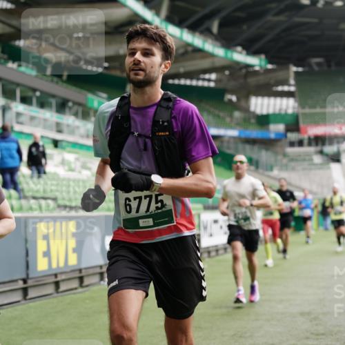 05.10.2025 - 20. swb-Marathon Bremen Michael Burmester http://msf.ph/oto/9327326 05.10.2025 12:51:11 Laufen im Stadion 122, 334, 503, 601, 688, 745, 750, 1033, 1037, 1044, 1064, 1166, 1314, 1450, 1499, 1577, 1689, 1701, 1909, 1911, 2059, 2279, 2350, 2381, 2493, 2526, 3267, 3291, 3419, 3608, 3661, 4032, 4104, 4260, 4366, 4654, 4687, 4962, 5418, 5551, 5817, 5838, 6066, 6210, 6252, 6401, 6477, 6681, 6775, 7493, 7723, 8066, 8083, 8682, 8780, 8995, 679, 736, 906, 1025, 1359, 2381, 2721, 3228, 4938, 5184, 5389, 5418, 5564, 5873, 6717, 7826, 7963, 8907 meine-sportfotos.de