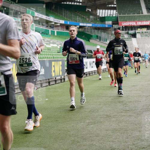 05.10.2025 - 20. swb-Marathon Bremen Michael Burmester http://msf.ph/oto/9327423 05.10.2025 12:51:20 Laufen im Stadion 122, 334, 503, 601, 688, 745, 750, 1037, 1064, 1120, 1166, 1314, 1450, 1499, 1577, 1689, 1701, 1748, 1909, 1911, 2059, 2279, 2283, 2350, 2447, 2493, 2526, 3267, 3419, 3608, 3661, 4032, 4104, 4260, 4654, 4687, 4962, 5551, 5817, 5838, 5910, 6066, 6210, 6252, 6401, 6477, 6775, 7713, 7723, 8066, 8083, 8682, 8740, 8780, 8995, 736, 745, 1025, 1033, 1044, 1166, 1359, 2381, 3228, 3291, 4366, 5184, 5418, 5564, 6681, 6717, 7493 meine-sportfotos.de