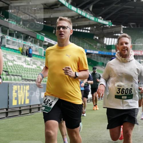 05.10.2025 - 20. swb-Marathon Bremen Michael Burmester http://msf.ph/oto/9327838 05.10.2025 12:56:27 Laufen im Stadion 325, 591, 830, 901, 984, 989, 1161, 1380, 1679, 1825, 1931, 2134, 2149, 2263, 2438, 2490, 2571, 2634, 3161, 3392, 3606, 3749, 3980, 4052, 4101, 4149, 4288, 4432, 4485, 5246, 5255, 5370, 5419, 5469, 5490, 5615, 6070, 6176, 6375, 6441, 6451, 6515, 6689, 6797, 6864, 6926, 7000, 7283, 7292, 7320, 7431, 7490, 7783, 7920, 8060, 8144, 8222, 9054, 78, 240, 1261, 1490, 1774, 1825, 2162, 2459, 2884, 2942, 3074, 3515, 3612, 4079, 4116, 4195, 4456, 5615, 5691, 5719, 6515 meine-sportfotos.de