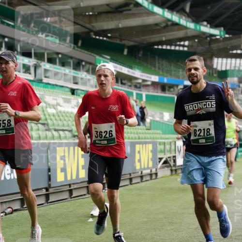 05.10.2025 - 20. swb-Marathon Bremen Michael Burmester http://msf.ph/oto/9327849 05.10.2025 12:52:05 Laufen im Stadion 750, 754, 914, 1029, 1120, 1314, 1550, 1552, 1748, 1911, 1926, 2279, 2283, 2447, 2595, 3033, 3041, 3178, 3626, 4260, 4362, 4652, 4687, 4781, 5068, 5108, 5416, 5459, 5675, 5847, 5910, 6367, 6773, 7012, 7031, 7293, 7313, 7419, 7713, 8066, 8218, 8534, 8558, 8682, 8701, 8740, 8780, 9115, 503, 750, 1064, 1499, 1577, 1701, 1909, 2279, 2350, 2493, 2526, 3267, 3661, 4104, 4654, 5551, 6066, 6210, 6775, 7723, 8682 meine-sportfotos.de