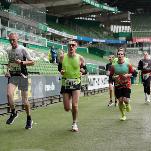 05.10.2025 - 20. swb-Marathon Bremen Michael Burmester http://msf.ph/oto/9327870 05.10.2025 12:52:07 Laufen im Stadion 754, 914, 1029, 1120, 1314, 1550, 1552, 1748, 1926, 2283, 2447, 2595, 3033, 3041, 3178, 3626, 4260, 4362, 4652, 4687, 4781, 5068, 5108, 5416, 5459, 5675, 5847, 5910, 6367, 6773, 7012, 7031, 7293, 7313, 7419, 7713, 8066, 8218, 8534, 8558, 8701, 8740, 8780, 9115, 503, 750, 1064, 1499, 1577, 1701, 1909, 1911, 2279, 2350, 2493, 2526, 3661, 4104, 4654, 5551, 6066, 6210, 6775, 7723, 8682, 8780 meine-sportfotos.de