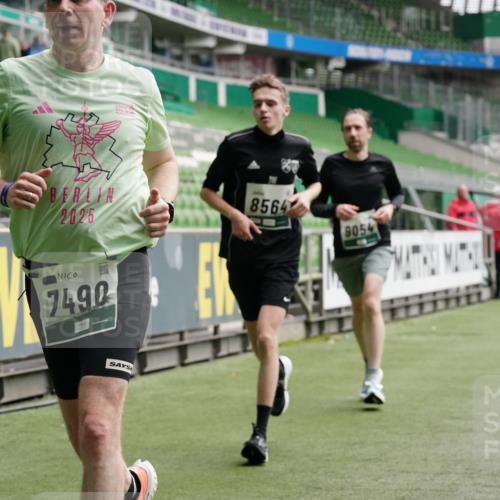 05.10.2025 - 20. swb-Marathon Bremen Michael Burmester http://msf.ph/oto/9327948 05.10.2025 12:56:40 Laufen im Stadion 31, 299, 325, 479, 591, 830, 901, 989, 1161, 1380, 1595, 1627, 1679, 1977, 2134, 2149, 2263, 2438, 2571, 2634, 3161, 3392, 3471, 3606, 3980, 4052, 4101, 4484, 4485, 5246, 5255, 5370, 5419, 5469, 5490, 6070, 6176, 6375, 6441, 6451, 6493, 6689, 6797, 6864, 6926, 7000, 7017, 7283, 7292, 7320, 7431, 7490, 7783, 7920, 8222, 8479, 8564, 9054, 984, 1261, 1490, 1774, 1825, 1931, 2459, 2490, 2942, 3612, 3749, 4079, 4116, 4149, 4288, 4432, 4456, 5370, 5615, 5691, 5719, 6515, 8144 meine-sportfotos.de