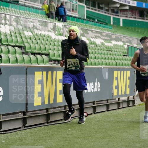05.10.2025 - 20. swb-Marathon Bremen Michael Burmester http://msf.ph/oto/9328013 05.10.2025 12:56:47 Laufen im Stadion 31, 299, 479, 591, 830, 901, 989, 1161, 1380, 1595, 1627, 1679, 1977, 2134, 2149, 2263, 2269, 2436, 2438, 2571, 2634, 3392, 3471, 3606, 3980, 4101, 4484, 4485, 5104, 5246, 5255, 5419, 5469, 6070, 6176, 6250, 6375, 6451, 6493, 6510, 6689, 6864, 6926, 7000, 7017, 7086, 7283, 7292, 7320, 7390, 7431, 7490, 7546, 7578, 7783, 7920, 8479, 8564, 9054, 9129, 325, 984, 1825, 1931, 2490, 3161, 3749, 4052, 4149, 4288, 4432, 5370, 5490, 5615, 6070, 6441, 6515, 8144 meine-sportfotos.de