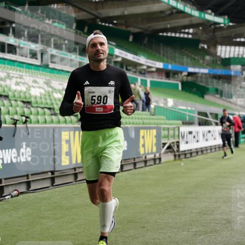 05.10.2025 - 20. swb-Marathon Bremen Michael Burmester http://msf.ph/oto/9328229 05.10.2025 12:52:45 Laufen im Stadion 550, 590, 615, 793, 832, 1298, 1367, 1431, 1550, 1552, 1600, 2072, 2075, 2595, 3033, 3041, 3626, 4132, 4218, 4362, 4573, 4746, 4805, 4914, 4935, 5169, 5447, 5459, 5561, 5675, 5866, 6367, 6630, 6677, 7012, 7277, 7293, 7416, 7634, 7773, 7975, 8218, 8297, 8349, 8431, 8462, 8558, 8580, 8701, 8921, 9115, 10338, 1029, 1926, 3178, 4781, 5068, 5108, 5416, 7031, 7313, 7419, 8534 meine-sportfotos.de