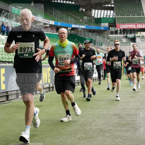 05.10.2025 - 20. swb-Marathon Bremen Michael Burmester http://msf.ph/oto/9328275 05.10.2025 12:57:08 Laufen im Stadion 31, 237, 246, 299, 305, 479, 591, 613, 820, 833, 1161, 1317, 1382, 1595, 1627, 1679, 1971, 1977, 2166, 2263, 2269, 2436, 2522, 2571, 2634, 3396, 3471, 3591, 3606, 3813, 3980, 4101, 4484, 4496, 4821, 5104, 5246, 5255, 5419, 5503, 5664, 6250, 6267, 6451, 6486, 6493, 6510, 6768, 6864, 6926, 7000, 7017, 7086, 7283, 7320, 7371, 7390, 7490, 7546, 7578, 7783, 7940, 8023, 8479, 8564, 8903, 8964, 8973, 9054, 9129, 830, 901, 989, 1380, 1679, 2134, 2149, 2263, 2438, 3392, 4485, 5469 meine-sportfotos.de