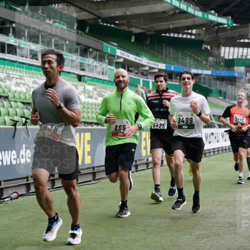 05.10.2025 - 20. swb-Marathon Bremen Michael Burmester http://msf.ph/oto/9328494 05.10.2025 12:53:23 Laufen im Stadion 248, 550, 590, 832, 869, 1009, 1164, 1367, 1431, 1538, 1600, 1656, 1667, 1868, 2030, 2050, 2072, 2075, 2250, 2288, 3363, 3553, 4132, 4218, 4294, 4573, 4729, 4746, 4935, 5169, 5425, 5571, 5579, 5866, 5944, 6492, 6806, 7255, 7408, 7617, 7905, 8238, 8297, 8431, 8462, 8499, 8709, 615, 793, 1298, 1431, 4362, 4805, 4914, 5447, 5561, 6630, 6677, 7277, 7416, 7634, 7773, 7975, 8349, 8580, 8921, 10338 meine-sportfotos.de
