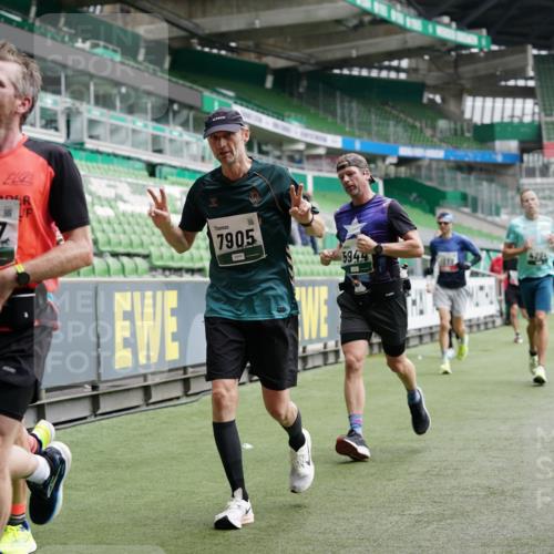 05.10.2025 - 20. swb-Marathon Bremen Michael Burmester http://msf.ph/oto/9328529 05.10.2025 12:53:26 Laufen im Stadion 248, 550, 590, 832, 869, 1009, 1164, 1367, 1538, 1600, 1656, 1667, 1868, 2030, 2050, 2072, 2075, 2250, 2288, 2871, 3363, 3553, 4132, 4218, 4294, 4573, 4729, 4746, 5169, 5425, 5571, 5579, 5866, 5944, 6492, 6806, 7255, 7408, 7617, 7905, 8238, 8297, 8431, 8462, 8499, 8709, 550, 590, 615, 793, 1298, 1431, 4805, 4914, 4935, 5447, 5561, 6630, 6677, 7277, 7416, 7634, 7773, 7975, 8349, 8580, 8921, 10338 meine-sportfotos.de