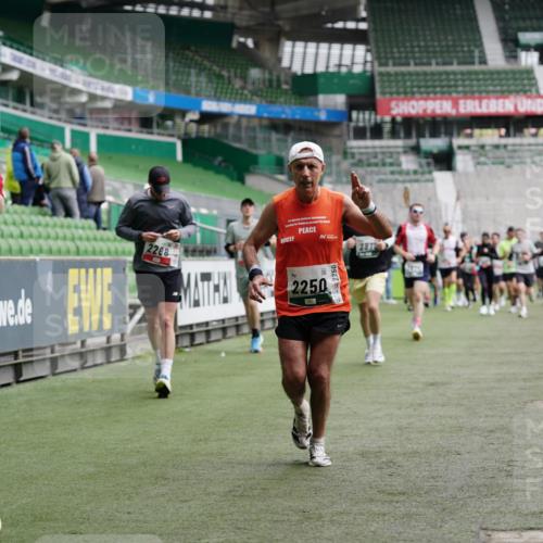 05.10.2025 - 20. swb-Marathon Bremen Michael Burmester http://msf.ph/oto/9328639 05.10.2025 12:53:38 Laufen im Stadion 89, 248, 250, 368, 458, 496, 507, 832, 869, 1009, 1020, 1164, 1428, 1460, 1489, 1538, 1608, 1656, 1667, 1690, 1736, 1868, 1943, 2030, 2050, 2075, 2250, 2288, 2871, 3363, 3553, 3913, 4132, 4294, 4611, 4729, 5024, 5169, 5425, 5571, 5576, 5579, 5944, 6244, 6348, 6359, 6492, 6806, 7255, 7408, 7617, 7835, 7905, 8238, 8462, 8499, 8511, 8611, 8709, 550, 590, 832, 1367, 1431, 1600, 2072, 4218, 4573, 4746, 4805, 4935, 5866, 6677, 7975, 8297, 8349, 8431 meine-sportfotos.de