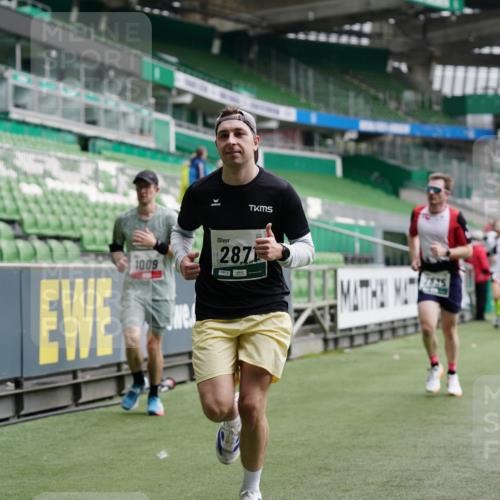05.10.2025 - 20. swb-Marathon Bremen Michael Burmester http://msf.ph/oto/9328680 05.10.2025 12:53:42 Laufen im Stadion 89, 248, 250, 368, 458, 496, 507, 869, 950, 1009, 1020, 1164, 1428, 1460, 1489, 1538, 1608, 1656, 1667, 1690, 1729, 1736, 1868, 1943, 2030, 2050, 2250, 2288, 2871, 3363, 3553, 3913, 4294, 4611, 4729, 5024, 5425, 5571, 5576, 5579, 5944, 6244, 6348, 6359, 6492, 6806, 7255, 7408, 7617, 7835, 7905, 8238, 8462, 8499, 8511, 8611, 8709, 550, 590, 832, 1367, 1431, 1600, 2072, 2075, 4132, 4218, 4573, 4746, 4935, 5169, 5866, 6677, 8297, 8431 meine-sportfotos.de
