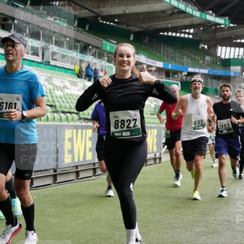 05.10.2025 - 20. swb-Marathon Bremen Michael Burmester http://msf.ph/oto/9328798 05.10.2025 12:57:57 Laufen im Stadion 90, 237, 415, 613, 820, 846, 963, 1317, 1491, 2158, 2234, 2240, 2304, 2522, 2648, 2662, 2821, 2893, 3373, 3396, 3591, 3602, 3798, 3969, 3977, 4089, 4102, 4287, 4389, 4401, 4446, 4496, 4709, 4747, 4821, 5100, 5149, 5163, 5313, 5562, 5645, 5728, 5917, 6161, 6317, 6326, 6372, 6486, 6525, 6534, 6535, 6676, 6768, 6999, 7053, 7371, 7588, 7731, 7911, 7940, 8023, 8091, 8113, 8128, 8328, 8576, 8801, 8827, 8964, 8993, 9151, 9983, 11658, 31, 246, 305, 833, 1382, 1627 meine-sportfotos.de