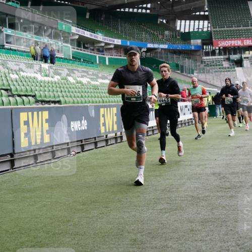 05.10.2025 - 20. swb-Marathon Bremen Michael Burmester http://msf.ph/oto/9328902 05.10.2025 12:58:05 Laufen im Stadion 90, 415, 846, 963, 1317, 1491, 2158, 2234, 2240, 2304, 2648, 2662, 2734, 2821, 2893, 3373, 3396, 3573, 3602, 3798, 3969, 3977, 4089, 4102, 4287, 4389, 4401, 4446, 4496, 4709, 4747, 5100, 5149, 5163, 5214, 5313, 5562, 5645, 5728, 5917, 6161, 6317, 6326, 6372, 6525, 6534, 6535, 6675, 6676, 6999, 7053, 7588, 7731, 7813, 7911, 7940, 7976, 8091, 8113, 8128, 8328, 8379, 8576, 8801, 8827, 8993, 9112, 9151, 9983, 11658, 237, 246, 305, 613, 820, 833, 1382, 2522, 3591 meine-sportfotos.de