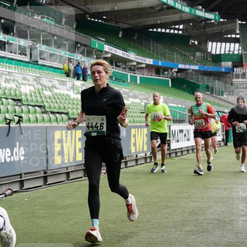 05.10.2025 - 20. swb-Marathon Bremen Michael Burmester http://msf.ph/oto/9328914 05.10.2025 12:58:07 Laufen im Stadion 90, 415, 846, 963, 1317, 1491, 1716, 2158, 2234, 2240, 2304, 2648, 2662, 2734, 2821, 2893, 3373, 3396, 3573, 3602, 3798, 3969, 3977, 4089, 4102, 4287, 4389, 4401, 4446, 4709, 4747, 5100, 5149, 5163, 5214, 5313, 5562, 5645, 5728, 5917, 6161, 6317, 6326, 6372, 6525, 6534, 6535, 6675, 6676, 6944, 6999, 7038, 7053, 7588, 7731, 7813, 7911, 7940, 7976, 8091, 8113, 8128, 8328, 8379, 8576, 8801, 8827, 8993, 9112, 9151, 9983, 11658, 237, 246, 305, 613, 820, 833, 1317, 1382, 2522, 3591 meine-sportfotos.de