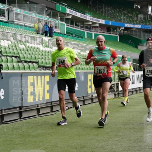 05.10.2025 - 20. swb-Marathon Bremen Michael Burmester http://msf.ph/oto/9328927 05.10.2025 12:58:08 Laufen im Stadion 90, 415, 846, 963, 1491, 1716, 2158, 2234, 2240, 2304, 2648, 2662, 2734, 2821, 2893, 3373, 3396, 3573, 3602, 3798, 3969, 3977, 4089, 4102, 4287, 4389, 4401, 4446, 4709, 4747, 5100, 5149, 5163, 5214, 5313, 5562, 5645, 5728, 5917, 6161, 6317, 6326, 6372, 6525, 6534, 6535, 6675, 6676, 6944, 6999, 7038, 7053, 7588, 7731, 7813, 7911, 7976, 8091, 8113, 8128, 8328, 8379, 8576, 8801, 8827, 8993, 9112, 9151, 9983, 11658, 237, 246, 305, 613, 820, 833, 1317, 1382, 2522, 3396, 3591 meine-sportfotos.de