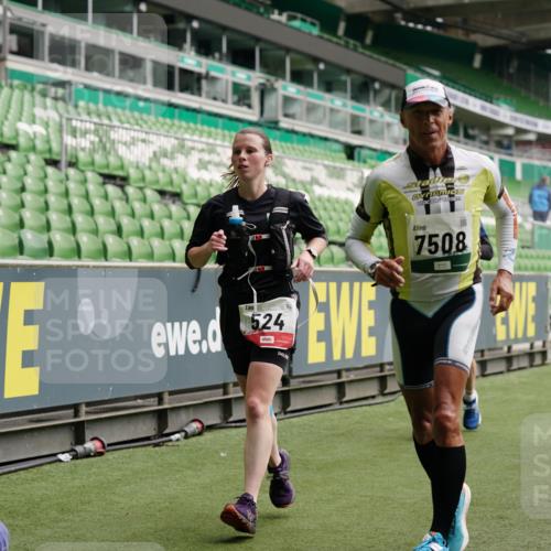 05.10.2025 - 20. swb-Marathon Bremen Michael Burmester http://msf.ph/oto/9328950 05.10.2025 12:54:11 Laufen im Stadion 53, 89, 132, 250, 289, 368, 458, 496, 504, 507, 524, 756, 950, 1009, 1020, 1164, 1165, 1428, 1460, 1489, 1517, 1543, 1608, 1656, 1690, 1729, 1736, 1873, 1896, 1943, 1976, 2030, 2050, 2250, 2288, 2573, 2841, 2871, 3193, 3212, 3363, 3436, 3703, 3913, 4294, 4595, 4611, 4949, 5022, 5024, 5206, 5571, 5576, 5666, 5978, 6244, 6348, 6359, 6583, 6853, 7232, 7279, 7494, 7508, 7617, 7835, 8499, 8511, 8611, 8737, 869, 1538, 3553, 7255, 7408, 8238, 8709 meine-sportfotos.de