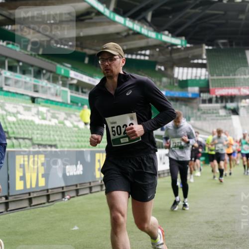05.10.2025 - 20. swb-Marathon Bremen Michael Burmester http://msf.ph/oto/9329032 05.10.2025 12:54:19 Laufen im Stadion 53, 89, 132, 250, 289, 368, 458, 496, 504, 507, 524, 756, 950, 1009, 1020, 1165, 1308, 1428, 1460, 1489, 1517, 1543, 1608, 1690, 1729, 1736, 1873, 1896, 1897, 1943, 1976, 2024, 2250, 2274, 2573, 2841, 2871, 3193, 3212, 3224, 3359, 3436, 3703, 3913, 4595, 4611, 4837, 4949, 4958, 5022, 5024, 5206, 5576, 5666, 5978, 6244, 6348, 6359, 6583, 6683, 6853, 7232, 7279, 7494, 7508, 7814, 7835, 7928, 7986, 8511, 8611, 8653, 8737, 869, 1538, 3553, 7255, 7408, 8709 meine-sportfotos.de