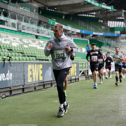 05.10.2025 - 20. swb-Marathon Bremen Michael Burmester http://msf.ph/oto/9329039 05.10.2025 12:54:20 Laufen im Stadion 53, 89, 132, 250, 289, 368, 458, 496, 504, 507, 524, 756, 950, 1020, 1165, 1308, 1428, 1460, 1489, 1517, 1543, 1608, 1690, 1729, 1736, 1873, 1896, 1897, 1943, 1976, 2024, 2250, 2274, 2573, 2841, 2871, 3193, 3212, 3224, 3359, 3436, 3703, 3913, 4595, 4611, 4837, 4949, 4958, 5022, 5024, 5206, 5576, 5666, 5869, 5978, 6244, 6348, 6359, 6583, 6683, 6853, 7232, 7279, 7494, 7508, 7814, 7835, 7928, 7986, 8511, 8611, 8653, 8737, 869, 1538, 3553, 7255, 7408, 8709 meine-sportfotos.de