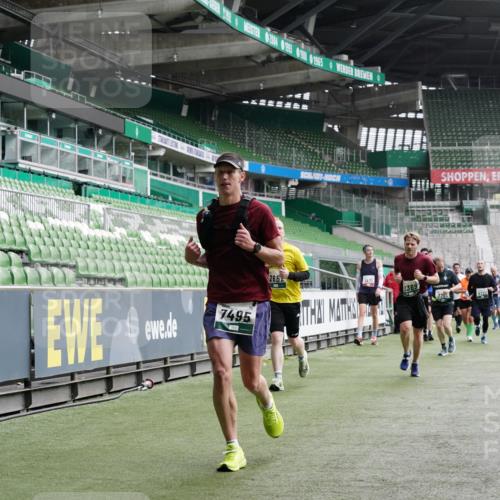 05.10.2025 - 20. swb-Marathon Bremen Michael Burmester http://msf.ph/oto/9329415 05.10.2025 13:00:56 Laufen im Stadion 47, 52, 58, 72, 156, 283, 440, 488, 498, 575, 694, 1017, 1082, 1116, 1182, 1238, 1273, 1423, 1471, 1968, 1973, 1998, 2007, 2196, 2235, 2330, 2369, 2446, 2504, 2518, 2661, 2668, 2706, 2712, 2745, 2806, 2822, 2995, 3040, 3160, 3209, 3237, 3293, 3360, 3604, 3605, 3979, 4034, 4035, 4128, 4202, 4216, 4263, 4502, 4661, 4788, 5011, 5048, 5080, 5121, 5183, 5272, 5329, 5414, 5610, 5663, 5727, 5752, 5836, 5841, 5985, 6027, 6057, 6082, 6440, 6523, 6704, 271, 491, 1606, 1806, 2518, 2915 meine-sportfotos.de