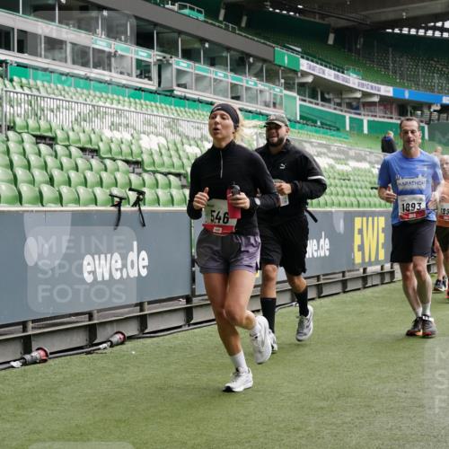 05.10.2025 - 20. swb-Marathon Bremen Michael Burmester http://msf.ph/oto/9329783 05.10.2025 13:01:32 Laufen im Stadion 58, 152, 156, 335, 428, 440, 488, 493, 546, 672, 979, 1082, 1238, 1273, 1361, 1732, 1759, 1893, 1933, 1973, 1996, 1998, 2096, 2102, 2196, 2235, 2245, 2330, 2369, 2433, 2446, 2555, 2565, 2661, 2706, 2712, 2796, 2918, 2991, 2995, 3053, 3208, 3209, 3360, 3387, 3604, 3662, 3663, 3673, 3877, 4086, 4128, 4263, 4329, 4364, 4618, 4882, 4947, 4980, 5011, 5048, 5080, 5121, 5150, 5309, 5414, 5557, 5570, 5580, 5727, 5731, 5752, 5985, 6082, 52 meine-sportfotos.de