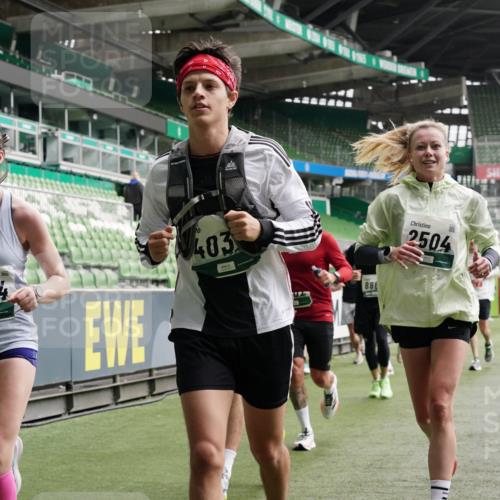 05.10.2025 - 20. swb-Marathon Bremen Michael Burmester http://msf.ph/oto/9330409 05.10.2025 13:00:27 Laufen im Stadion 47, 52, 271, 283, 491, 498, 575, 627, 694, 860, 954, 978, 1017, 1116, 1182, 1471, 1525, 1548, 1606, 1806, 1968, 2007, 2504, 2518, 2609, 2745, 2822, 2915, 3040, 3104, 3160, 3169, 3177, 3230, 3237, 3293, 3549, 3605, 3783, 4034, 4035, 4046, 4181, 4202, 4220, 4502, 4592, 4661, 4788, 4824, 4879, 5183, 5272, 5329, 5610, 5627, 5663, 5836, 5841, 6027, 6057, 6126, 6208, 6389, 6440, 6523, 6536, 6636, 6674, 6704, 6762, 6881, 7295, 7307, 7537, 7598, 7679, 8258, 8699 meine-sportfotos.de