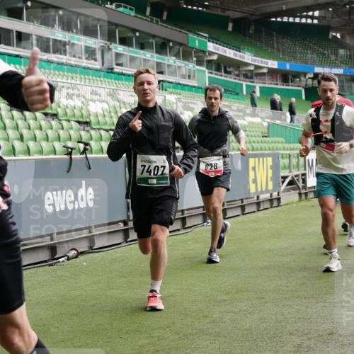05.10.2025 - 20. swb-Marathon Bremen Michael Burmester http://msf.ph/oto/9330658 05.10.2025 13:02:49 Laufen im Stadion 97, 293, 518, 616, 721, 729, 764, 828, 843, 921, 1121, 1405, 1568, 1670, 1704, 1733, 1744, 1836, 1924, 1944, 2272, 2357, 2393, 2772, 2774, 2984, 3019, 3147, 3217, 3424, 3861, 3917, 3930, 4026, 4129, 4321, 4322, 4464, 4477, 4481, 4688, 4714, 4817, 4847, 4885, 4985, 5652, 5755, 5884, 5893, 6215, 6325, 6328, 6382, 6481, 6666, 7217, 7407, 7433, 7659, 8375, 8526, 8957, 428, 772, 1030, 1256, 1348, 1452, 1744, 1856, 1899, 1924, 2143, 2306, 2910 meine-sportfotos.de