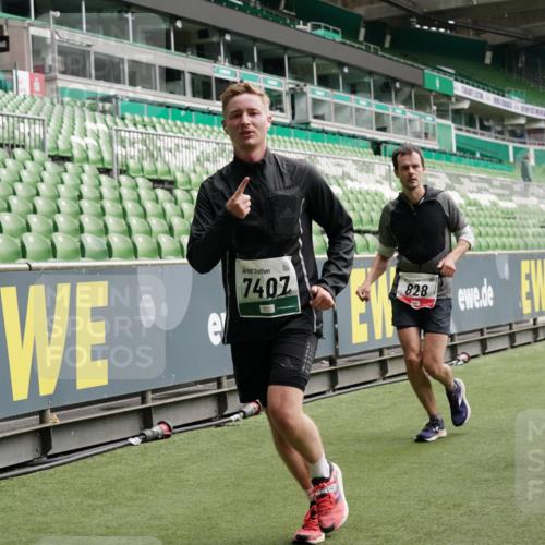 05.10.2025 - 20. swb-Marathon Bremen Michael Burmester http://msf.ph/oto/9330668 05.10.2025 13:02:50 Laufen im Stadion 97, 293, 518, 616, 721, 729, 764, 828, 843, 921, 1121, 1405, 1568, 1670, 1704, 1733, 1836, 1944, 2272, 2357, 2393, 2772, 2774, 2984, 3019, 3147, 3217, 3424, 3861, 3917, 3930, 4026, 4129, 4321, 4322, 4464, 4477, 4481, 4688, 4714, 4817, 4847, 4885, 4985, 5652, 5755, 5884, 5893, 6215, 6325, 6328, 6382, 6417, 6481, 6666, 7217, 7407, 7433, 7659, 8375, 8526, 8957, 428, 772, 1030, 1256, 1348, 1452, 1744, 1856, 1899, 1924, 2143, 2306, 2910 meine-sportfotos.de