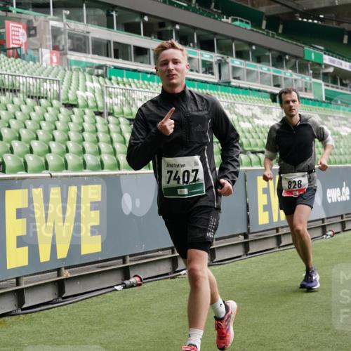 05.10.2025 - 20. swb-Marathon Bremen Michael Burmester http://msf.ph/oto/9330670 05.10.2025 13:02:50 Laufen im Stadion 97, 293, 518, 616, 721, 729, 764, 828, 843, 921, 1121, 1405, 1568, 1670, 1704, 1733, 1836, 1944, 2272, 2357, 2393, 2772, 2774, 2984, 3019, 3147, 3217, 3424, 3861, 3917, 3930, 4026, 4129, 4321, 4322, 4464, 4477, 4481, 4688, 4714, 4817, 4847, 4885, 4985, 5652, 5755, 5884, 5893, 6215, 6325, 6328, 6382, 6417, 6481, 6666, 7217, 7407, 7433, 7659, 8375, 8526, 8957, 428, 772, 1030, 1256, 1348, 1452, 1744, 1856, 1899, 1924, 2143, 2306, 2910 meine-sportfotos.de
