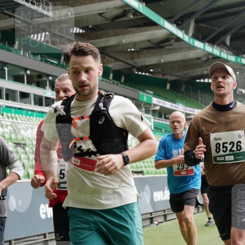 05.10.2025 - 20. swb-Marathon Bremen Michael Burmester http://msf.ph/oto/9330680 05.10.2025 13:02:51 Laufen im Stadion 97, 293, 518, 616, 721, 729, 764, 828, 843, 921, 1121, 1405, 1568, 1670, 1704, 1733, 1836, 1944, 2272, 2357, 2393, 2407, 2772, 2774, 2984, 3019, 3147, 3217, 3424, 3861, 3917, 4026, 4129, 4321, 4322, 4464, 4477, 4481, 4688, 4714, 4817, 4847, 4885, 4985, 5652, 5755, 5884, 6215, 6325, 6328, 6382, 6417, 6481, 6666, 7217, 7407, 7433, 7659, 8375, 8526, 8957, 428, 772, 1030, 1256, 1348, 1452, 1744, 1856, 1899, 1924, 2143, 2306, 2910 meine-sportfotos.de
