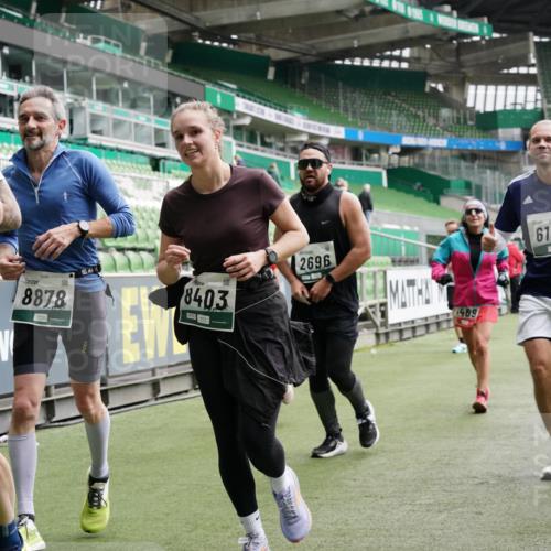 05.10.2025 - 20. swb-Marathon Bremen Michael Burmester http://msf.ph/oto/9331035 05.10.2025 13:03:25 Laufen im Stadion 227, 293, 375, 396, 527, 616, 721, 725, 764, 958, 1067, 1178, 1275, 1331, 1336, 1425, 1469, 1507, 1514, 1568, 1670, 1705, 1836, 1944, 2016, 2339, 2357, 2375, 2407, 2567, 2597, 2696, 2791, 2960, 2984, 3019, 3037, 3147, 3313, 4026, 4321, 4528, 4767, 4769, 5410, 5431, 5489, 5523, 5527, 5755, 5763, 5867, 5884, 5966, 6138, 6215, 6414, 6417, 6447, 6481, 6666, 7315, 7316, 7407, 7540, 7607, 7653, 8375, 8526, 8957, 97, 518, 729, 1121, 1704, 1733, 2393, 2772, 3424, 3917 meine-sportfotos.de