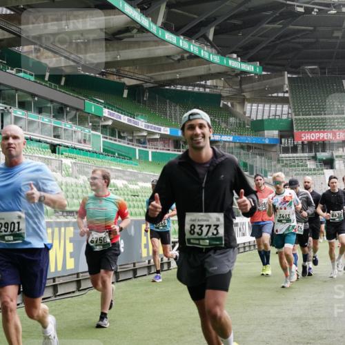 05.10.2025 - 20. swb-Marathon Bremen Michael Burmester http://msf.ph/oto/9331384 05.10.2025 13:04:44 Laufen im Stadion 100, 199, 360, 406, 421, 470, 490, 607, 712, 858, 1012, 1061, 1080, 1084, 1132, 1404, 1468, 1478, 1746, 1765, 1834, 1852, 1914, 1997, 2009, 2086, 2333, 2399, 2536, 2584, 2617, 2664, 2802, 2901, 2989, 3008, 3216, 3346, 3413, 3433, 3445, 3483, 3561, 3658, 3901, 4001, 4005, 4187, 4241, 4243, 4244, 4335, 4501, 4524, 4627, 4634, 4637, 4638, 4671, 4757, 4803, 4838, 4840, 4858, 4928, 5082, 5212, 5247, 5286, 5295, 5343, 5446, 5464, 5614, 5832, 5969, 6287 meine-sportfotos.de