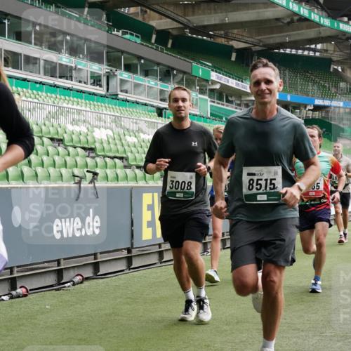 05.10.2025 - 20. swb-Marathon Bremen Michael Burmester http://msf.ph/oto/9331443 05.10.2025 13:04:55 Laufen im Stadion 100, 190, 199, 406, 421, 470, 490, 607, 678, 712, 858, 924, 1012, 1061, 1080, 1132, 1404, 1455, 1478, 1480, 1545, 1746, 1765, 1834, 1852, 1867, 1990, 1997, 2009, 2086, 2190, 2333, 2399, 2536, 2584, 2604, 2617, 2664, 2802, 2901, 2935, 2989, 3008, 3049, 3216, 3346, 3378, 3380, 3413, 3433, 3445, 3483, 3561, 3658, 3799, 3901, 4001, 4055, 4187, 4207, 4241, 4243, 4244, 4376, 4501, 4627, 4634, 4671, 4757, 4803, 4838, 4855, 4858, 4928, 5082, 5247, 5286, 5295, 5446, 5464, 5614, 5904 meine-sportfotos.de