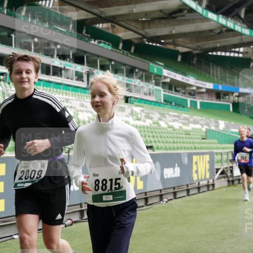 05.10.2025 - 20. swb-Marathon Bremen Michael Burmester http://msf.ph/oto/9331479 05.10.2025 13:05:00 Laufen im Stadion 100, 190, 199, 406, 421, 470, 490, 607, 678, 712, 858, 924, 1012, 1061, 1132, 1404, 1455, 1478, 1480, 1545, 1746, 1765, 1834, 1840, 1867, 1990, 2009, 2086, 2190, 2333, 2399, 2536, 2584, 2604, 2617, 2664, 2802, 2901, 2935, 2989, 3008, 3025, 3049, 3216, 3346, 3378, 3380, 3413, 3433, 3445, 3483, 3561, 3658, 3799, 3901, 4001, 4055, 4187, 4207, 4241, 4243, 4244, 4376, 4501, 4627, 4634, 4671, 4757, 4803, 4838, 4855, 4858, 4928, 5082, 5247, 5286, 5295, 5446, 5464, 5614, 5904 meine-sportfotos.de