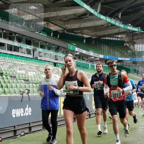 05.10.2025 - 20. swb-Marathon Bremen Michael Burmester http://msf.ph/oto/9331659 05.10.2025 13:05:24 Laufen im Stadion 190, 199, 406, 520, 611, 678, 712, 804, 817, 858, 924, 1061, 1132, 1147, 1228, 1404, 1455, 1480, 1545, 1610, 1702, 1746, 1765, 1834, 1840, 1867, 1990, 2009, 2058, 2187, 2190, 2198, 2437, 2536, 2584, 2604, 2785, 2802, 2902, 2935, 3008, 3025, 3049, 3216, 3317, 3378, 3380, 3413, 3445, 3450, 3479, 3561, 3799, 3809, 3837, 3853, 4055, 4187, 4207, 4241, 4326, 4332, 4376, 4563, 4634, 4665, 4671, 4676, 4831, 4855, 4892, 4904, 4983, 5176, 5286, 5295, 5362, 5382, 5614, 5824, 5904, 6283 meine-sportfotos.de