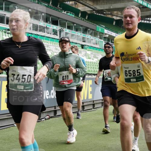 05.10.2025 - 20. swb-Marathon Bremen Michael Burmester http://msf.ph/oto/9331817 05.10.2025 13:05:37 Laufen im Stadion 190, 199, 406, 459, 520, 611, 678, 804, 817, 858, 924, 1147, 1154, 1228, 1404, 1410, 1455, 1480, 1545, 1610, 1702, 1765, 1840, 1867, 1990, 2058, 2187, 2190, 2198, 2199, 2422, 2437, 2584, 2604, 2671, 2698, 2785, 2902, 2935, 3008, 3025, 3049, 3317, 3368, 3378, 3380, 3445, 3450, 3479, 3799, 3809, 3837, 3853, 4055, 4207, 4326, 4332, 4376, 4563, 4641, 4643, 4665, 4676, 4766, 4831, 4855, 4892, 4904, 4983, 5166, 5176, 5362, 5382, 5614, 5824, 5904, 5945, 6283 meine-sportfotos.de