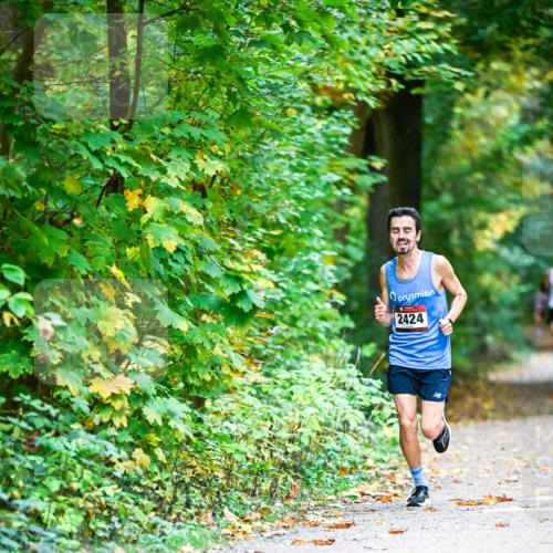 12.10.2025 - Bramfelder Halbmarathon 2025 Dr. Thomas Lammeyer http://msf.ph/oto/9340313 12.10.2025 09:45:58 Laufen 2424 meine-sportfotos.de