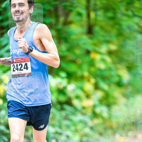 12.10.2025 - Bramfelder Halbmarathon 2025 Dr. Thomas Lammeyer http://msf.ph/oto/9340340 12.10.2025 09:46:01 Laufen 2424 meine-sportfotos.de