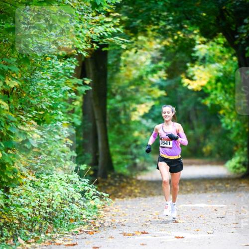 12.10.2025 - Bramfelder Halbmarathon 2025 Dr. Thomas Lammeyer http://msf.ph/oto/9340365 12.10.2025 09:46:24 Laufen 2641 meine-sportfotos.de