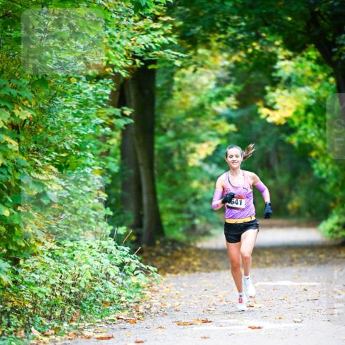 12.10.2025 - Bramfelder Halbmarathon 2025 Dr. Thomas Lammeyer http://msf.ph/oto/9340367 12.10.2025 09:46:25 Laufen 641 meine-sportfotos.de