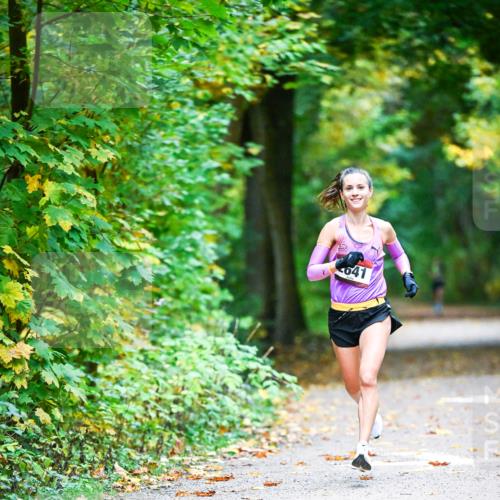 12.10.2025 - Bramfelder Halbmarathon 2025 Dr. Thomas Lammeyer http://msf.ph/oto/9340377 12.10.2025 09:46:26 Laufen  meine-sportfotos.de