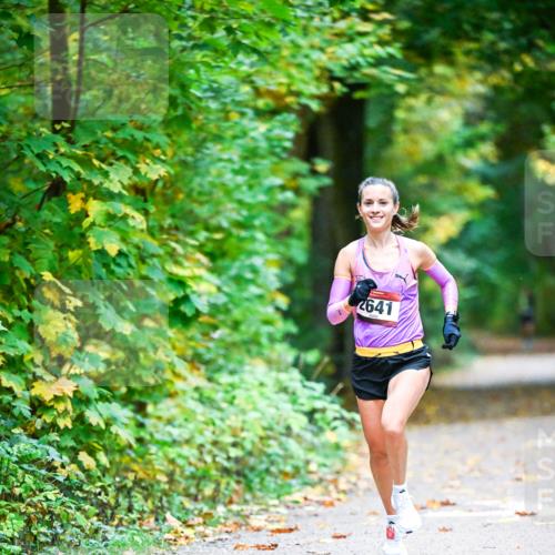 12.10.2025 - Bramfelder Halbmarathon 2025 Dr. Thomas Lammeyer http://msf.ph/oto/9340381 12.10.2025 09:46:26 Laufen 641 meine-sportfotos.de