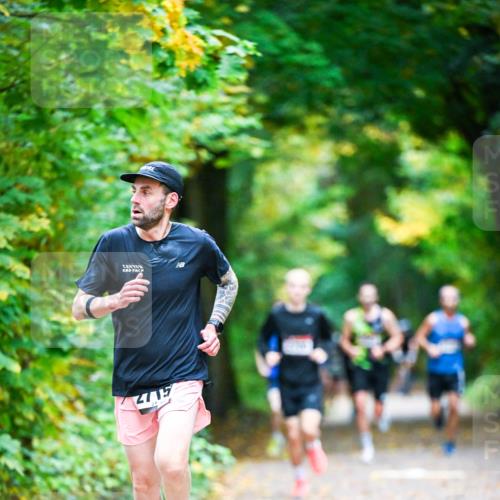 12.10.2025 - Bramfelder Halbmarathon 2025 Dr. Thomas Lammeyer http://msf.ph/oto/9340484 12.10.2025 09:47:47 Laufen  meine-sportfotos.de