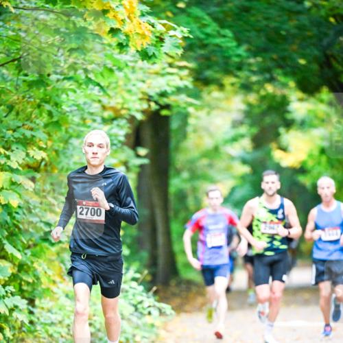 12.10.2025 - Bramfelder Halbmarathon 2025 Dr. Thomas Lammeyer http://msf.ph/oto/9340502 12.10.2025 09:47:50 Laufen 2700 meine-sportfotos.de
