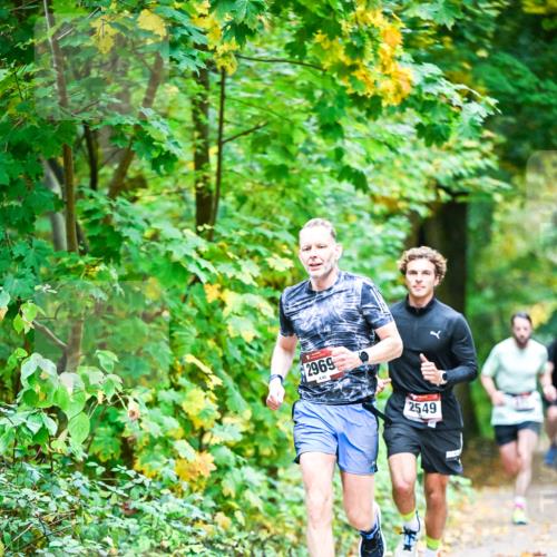 12.10.2025 - Bramfelder Halbmarathon 2025 Dr. Thomas Lammeyer http://msf.ph/oto/9340549 12.10.2025 09:47:58 Laufen 2969, 2549 meine-sportfotos.de