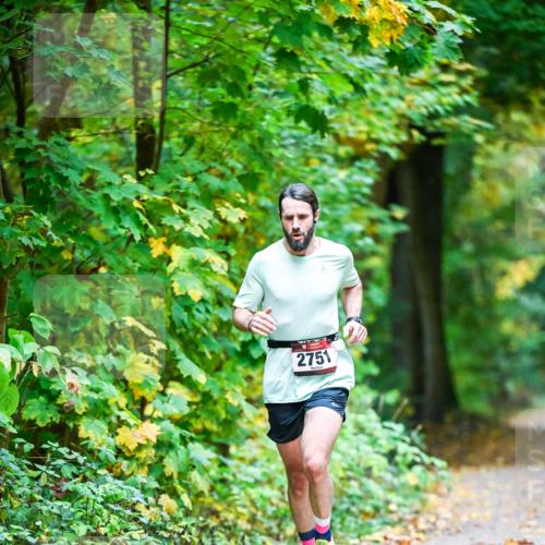 12.10.2025 - Bramfelder Halbmarathon 2025 Dr. Thomas Lammeyer http://msf.ph/oto/9340567 12.10.2025 09:48:02 Laufen 2751 meine-sportfotos.de