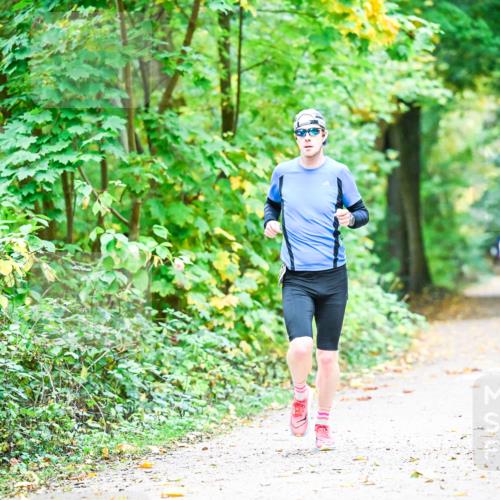 12.10.2025 - Bramfelder Halbmarathon 2025 Dr. Thomas Lammeyer http://msf.ph/oto/9340586 12.10.2025 09:48:16 Laufen  meine-sportfotos.de
