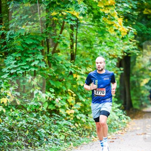12.10.2025 - Bramfelder Halbmarathon 2025 Dr. Thomas Lammeyer http://msf.ph/oto/9340741 12.10.2025 09:49:14 Laufen 2770 meine-sportfotos.de