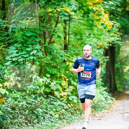 12.10.2025 - Bramfelder Halbmarathon 2025 Dr. Thomas Lammeyer http://msf.ph/oto/9340742 12.10.2025 09:49:15 Laufen 2770 meine-sportfotos.de