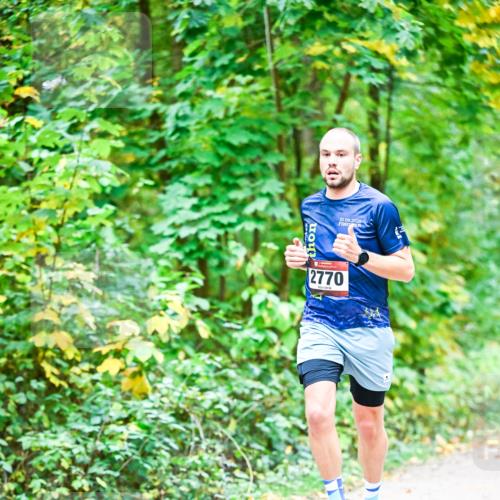 12.10.2025 - Bramfelder Halbmarathon 2025 Dr. Thomas Lammeyer http://msf.ph/oto/9340749 12.10.2025 09:49:15 Laufen 2770, 21, 09, 2025 meine-sportfotos.de